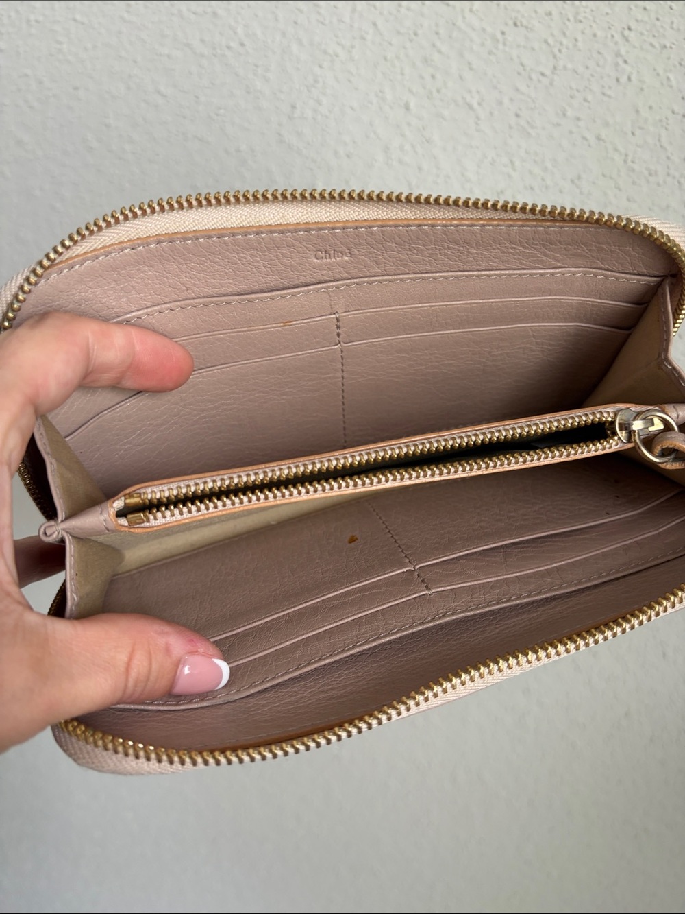 CHLOE Blush Nude Calf Leather Bow Continental Wallet Clutch - Picture 5 of 9